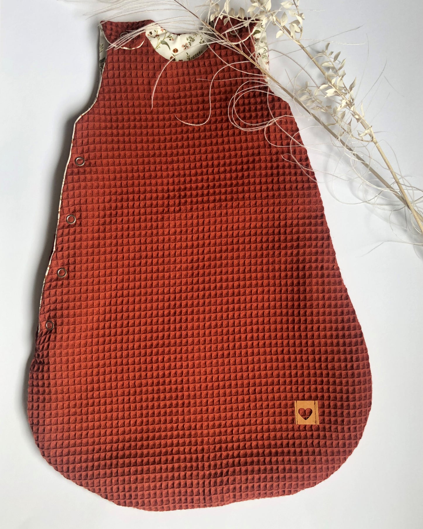 Baby Schlafsack Waffelpique Rost – Kuschelig & Bequem