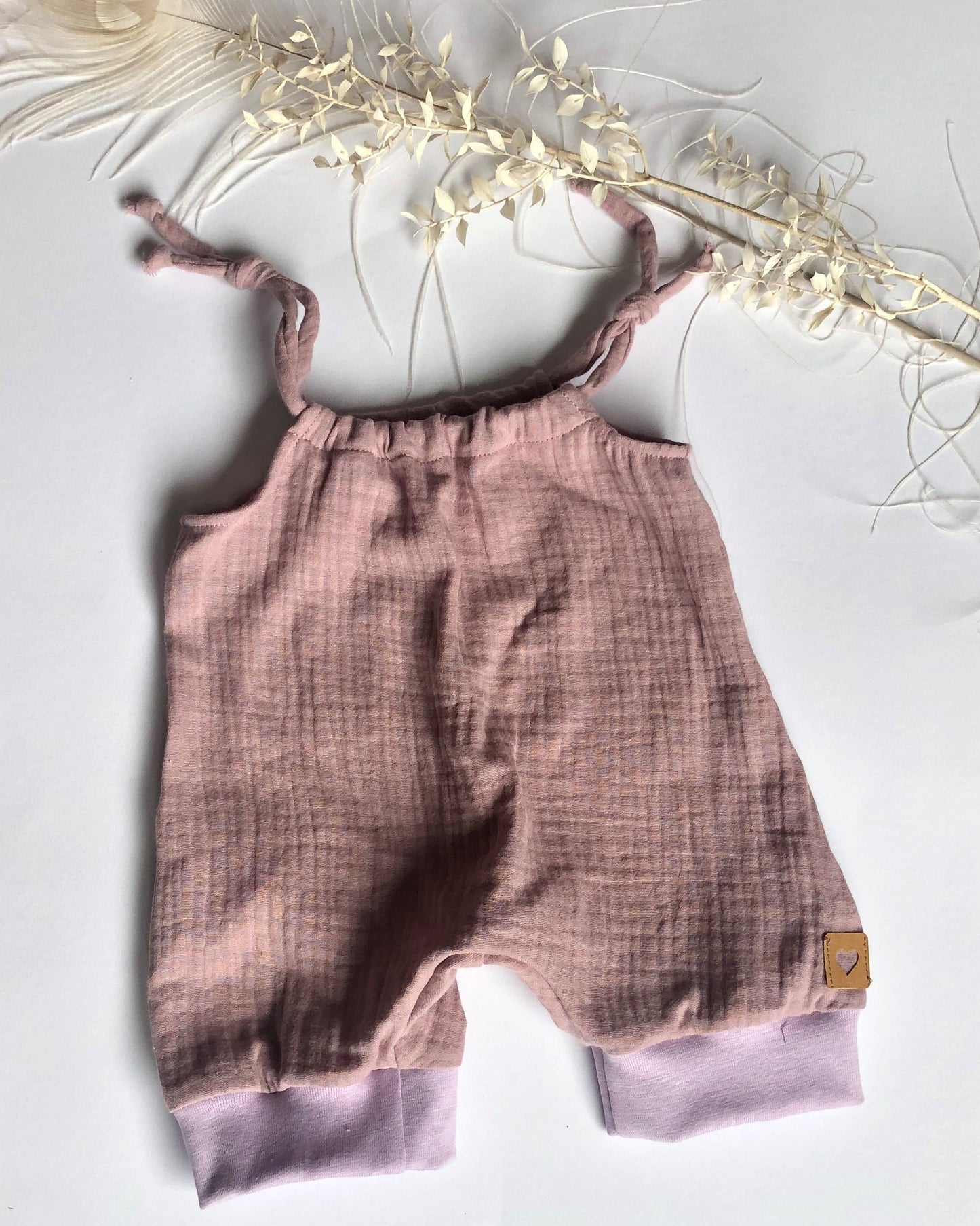 Baby Sommer Jumper aus Musselin/Overall/Flieder